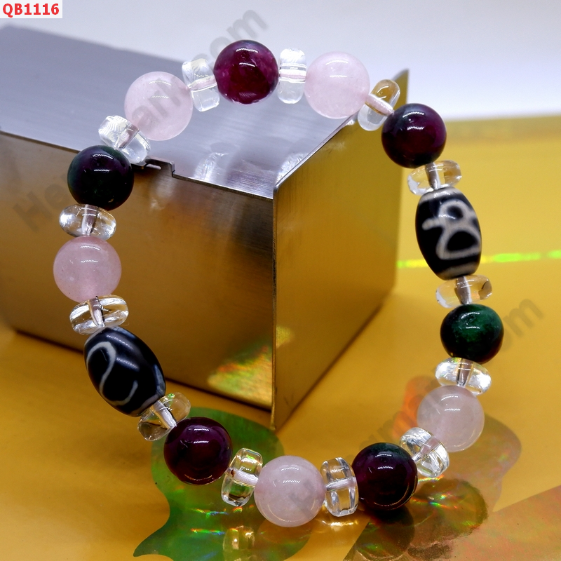 QB1116 สร้อยข้อมือDZIตะขอ+ไฉ่ซิงเอี๊ย ราคา 399 บาท http://hengmark.com/view_product/QB1116.htm