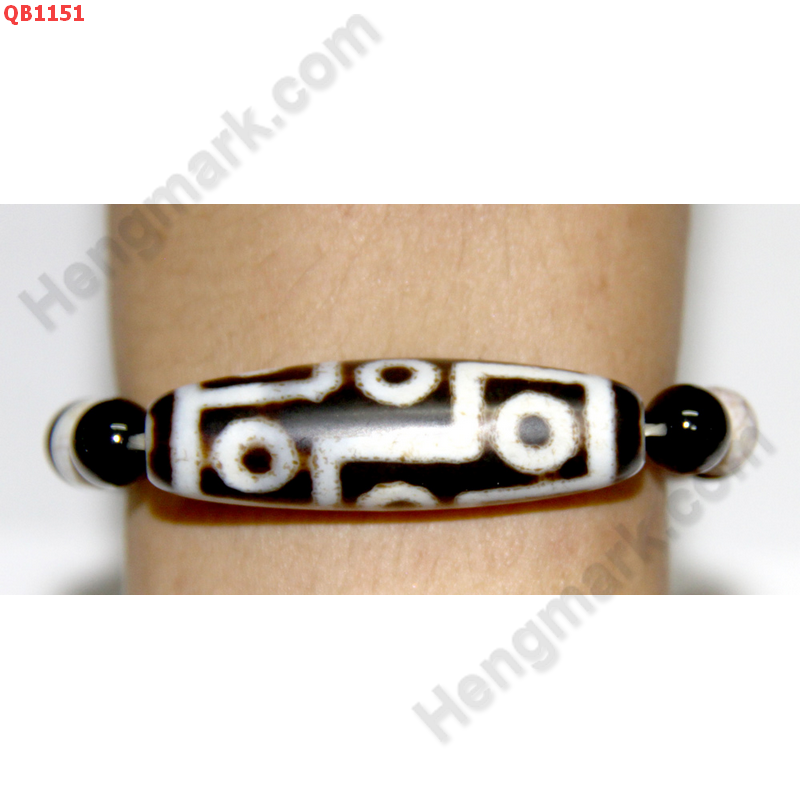 QB1151 สร้อยข้อมือหิน DZI ลาย 9 ตา เกล็ดมังกร ราคา 1249 บาท http://hengmark.com/view_product/QB1151.htm