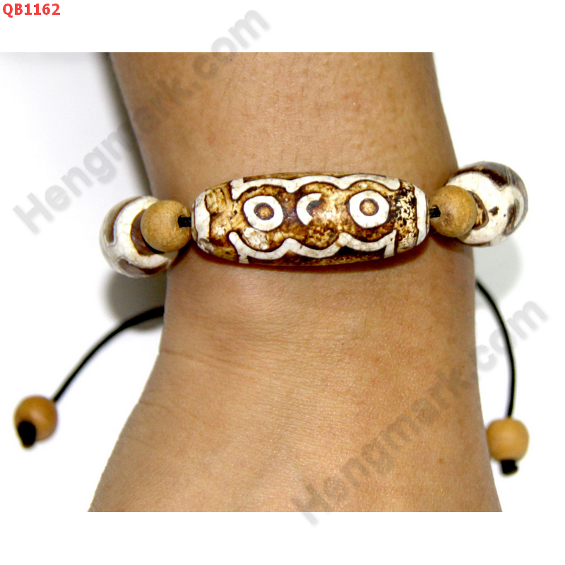 QB1162 สร้อยข้อมือหิน DZI 5 ตา+หรูยี่+กระดองเต่า ราคา 569 บาท http://hengmark.com/view_product/QB1162.htm
