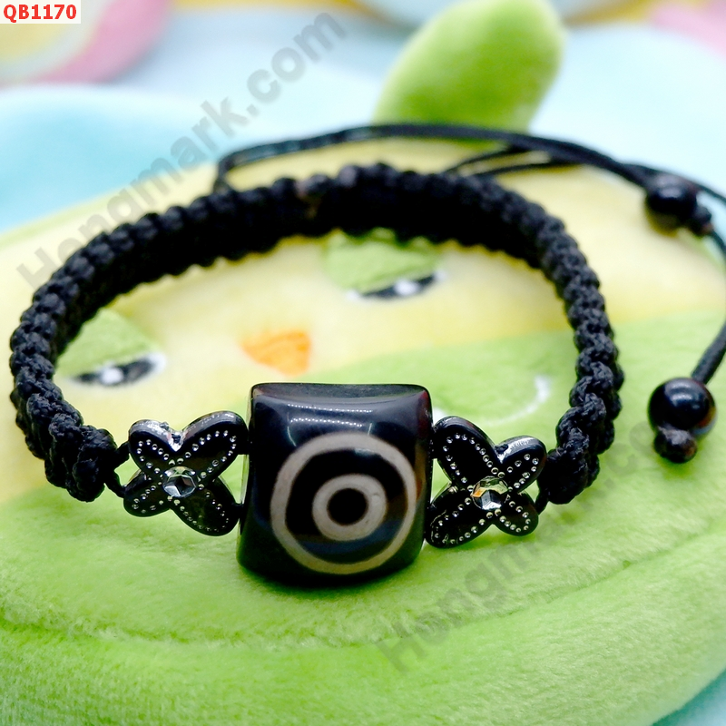QB1170 สร้อยข้อมือDZI ตามังกร เชือกถัก ราคา 199 บาท http://hengmark.com/view_product/QB1170.htm