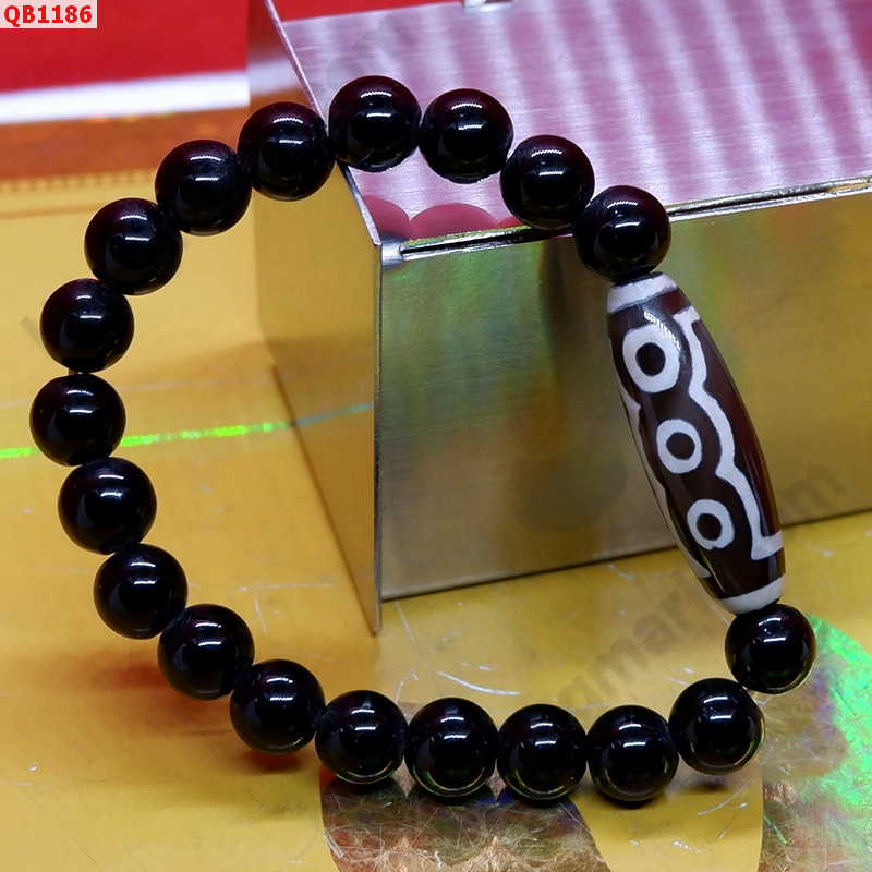 QB1186 สร้อยข้อมือ DZI 5 ตา ราคา 289 บาท http://hengmark.com/view_product/QB1186.htm