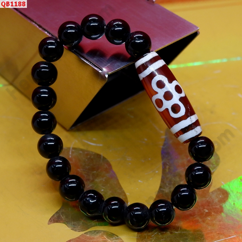 QB1188 สร้อยข้อมือ DZI 5 ตาสายฟ้า ราคา 289 บาท http://hengmark.com/view_product/QB1188.htm