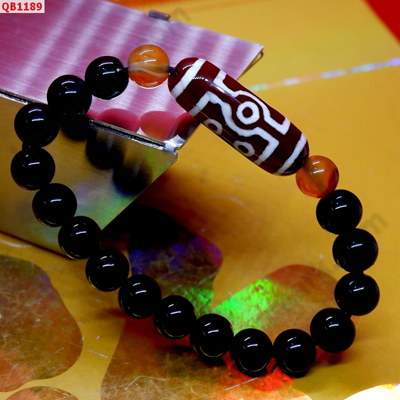 QB1189 สร้อยข้อมือ DZI 7 ตา ราคา 299 บาท http://hengmark.com/view_product/QB1189.htm
