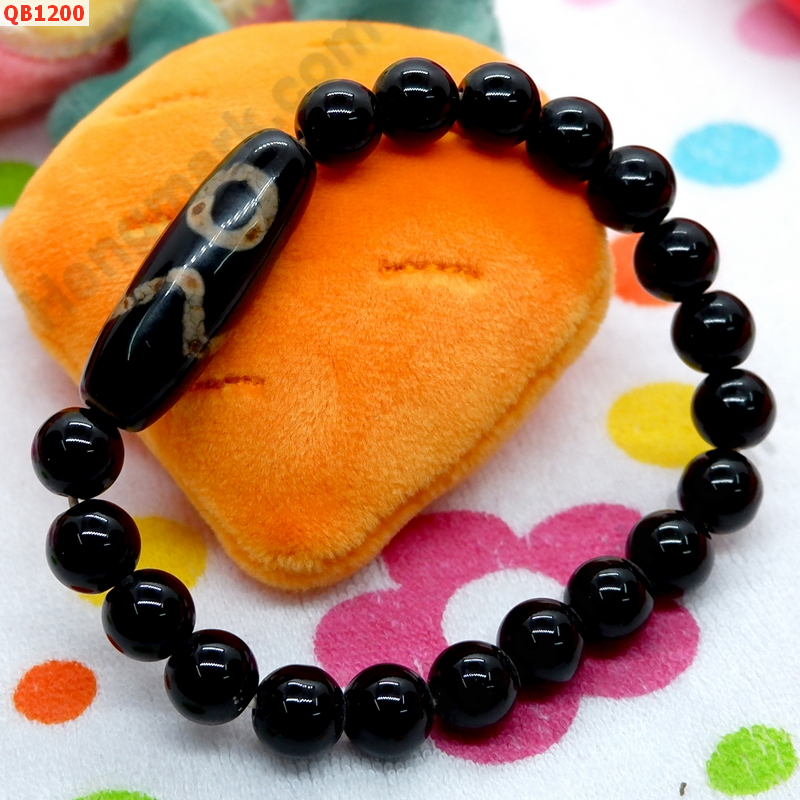 QB1200 สร้อยข้อมือ DZI 3 ตา ภูเขา ราคา 289 บาท http://hengmark.com/view_product/QB1200.htm