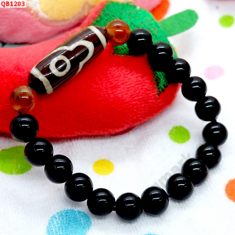 QB1203 สร้อยข้อมือ DZI 2 ตาภูเขา ราคา 249 บาท http://hengmark.com/view_product/QB1203.htm