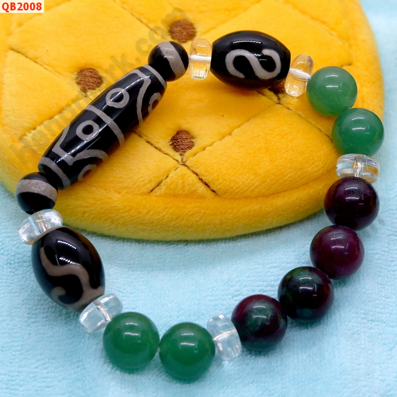 QB2008 สร้อยข้อมือหินDZI 8 ตา ตะขอและหรูยี่ ราคา 589 บาท http://hengmark.com/view_product/QB2008.htm