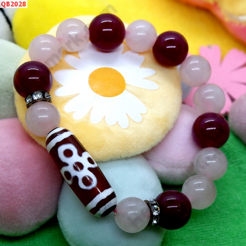 QB2028 สร้อยข้อมือหินDZI  5 ตา สายฟ้า ราคา 499 บาท http://hengmark.com/view_product/QB2028.htm