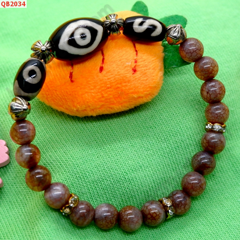 QB2034 สร้อยข้อมือหินDZI  ตามังกร ตะขอและ 3 ตา ราคา 469 บาท http://hengmark.com/view_product/QB2034.htm