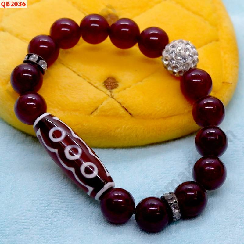 QB2036 สร้อยข้อมือหินDZI  5 ตา ราคา 499 บาท http://hengmark.com/view_product/QB2036.htm