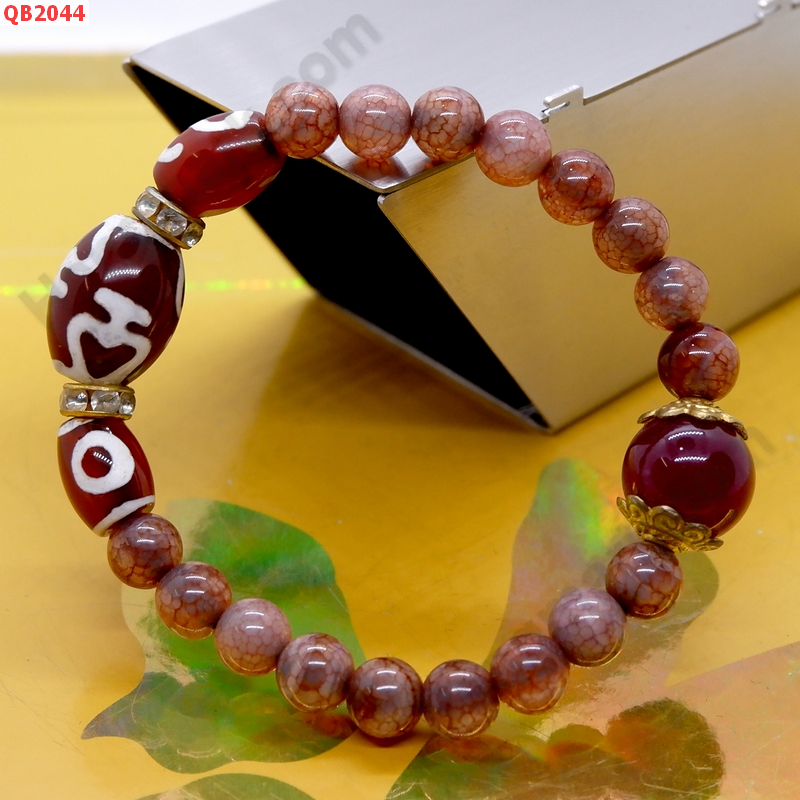QB2044 สร้อยข้อมือหินDZI แก้ววิเศษ ตะขอ และ 1 ตา ราคา 499 บาท http://hengmark.com/view_product/QB2044.htm