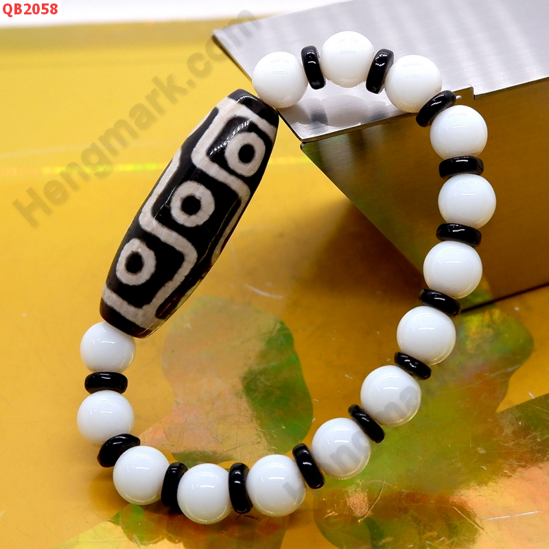 QB2058 สร้อยข้อมือหินDZI 9 ตา ราคา 369 บาท http://hengmark.com/view_product/QB2058.htm