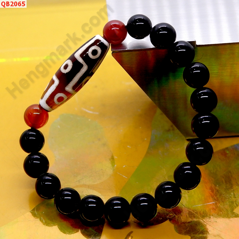 QB2065 สร้อยข้อมือหินDZI 9 ตา ราคา 319 บาท http://hengmark.com/view_product/QB2065.htm