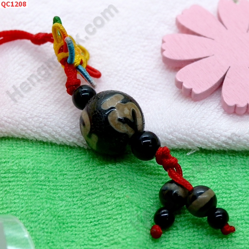 QC1208 หินทิเบตแขวนมือถือ ลายแก้ววิเศษ ราคา 129 บาท http://hengmark.com/view_product/QC1208.htm