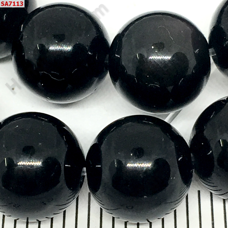 SA7113 หินอ๊อบซิเดียน Obsidian 8 มม. ราคาต่อเม็ด ราคา 15 บาท http://hengmark.com/view_product/SA7113.htm