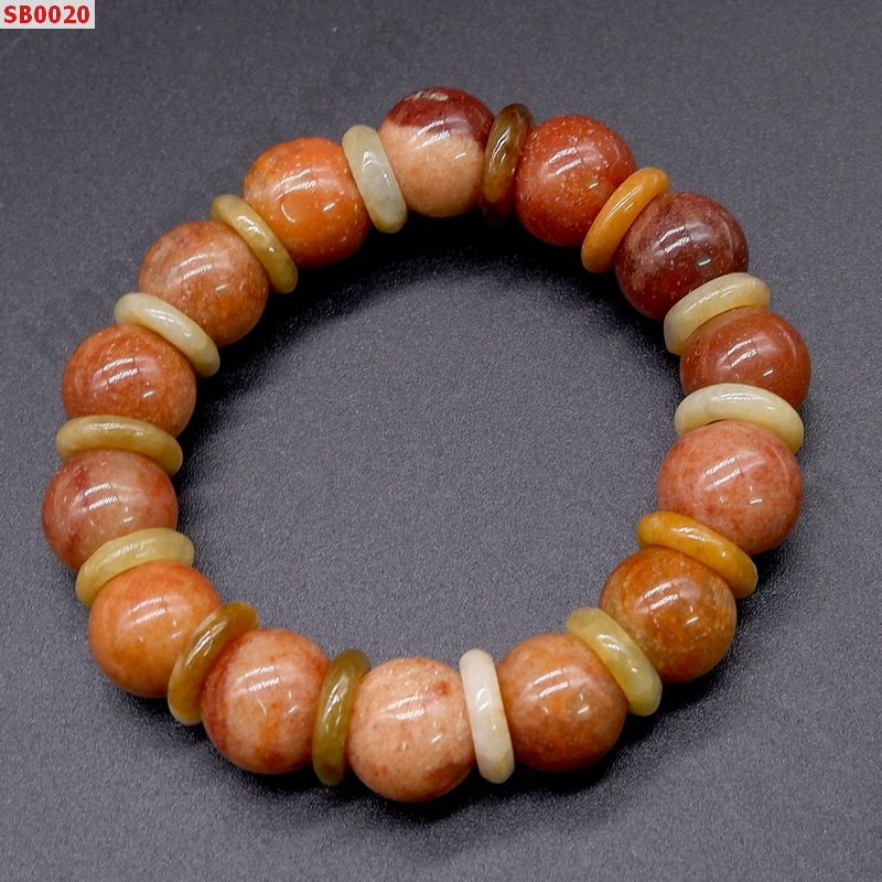 SB0020 สร้อยข้อมือหยกน้ำผึ้ง ราคา 420 บาท http://hengmark.com/view_product/SB0020.htm