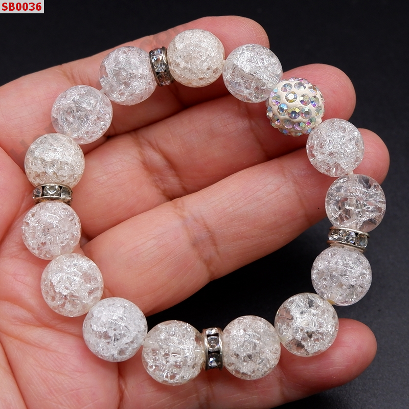 SB0036 สร้อยข้อมือหินเกร็ดหิมะ ราคา 440 บาท http://hengmark.com/view_product/SB0036.htm