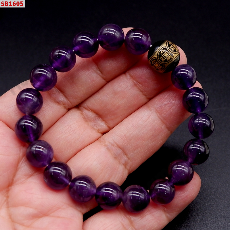 SB1605 สร้อยข้อมืออเมทิสต์A+หินลายเหรียญจีน ราคา 369 บาท http://hengmark.com/view_product/SB1605.htm