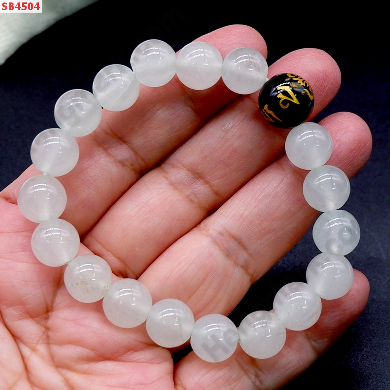 SB4504 สร้อยข้อมือหยกขาวอมเขียว+คาถาทิเบต ราคา 299 บาท http://hengmark.com/view_product/SB4504.htm