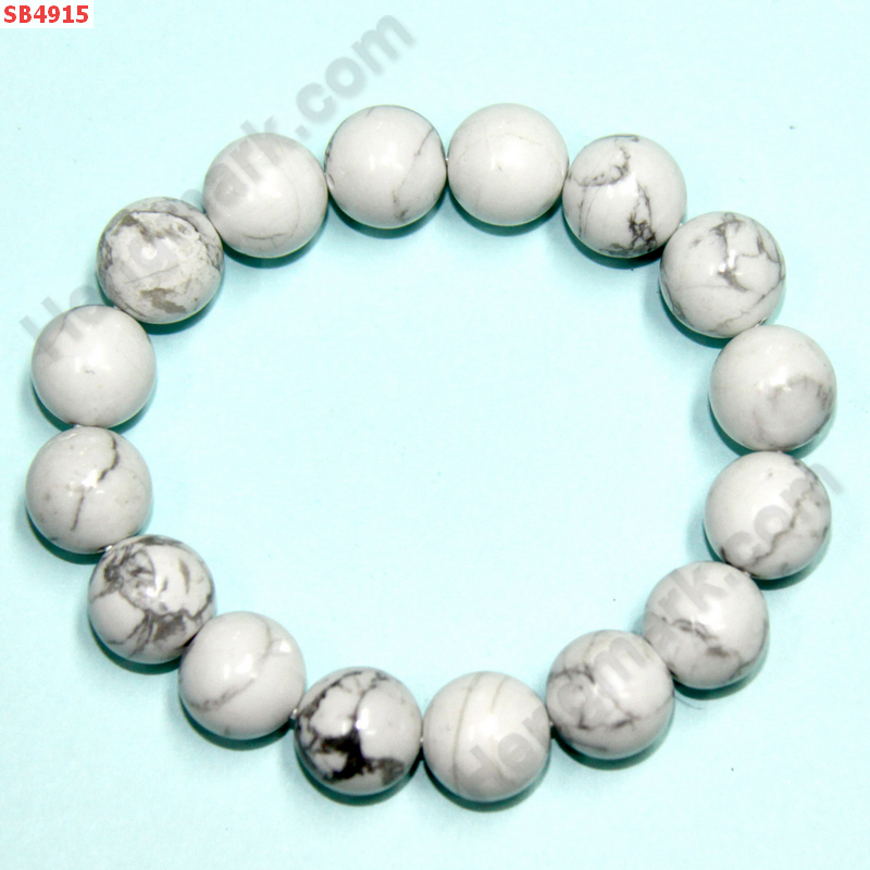 SB4915 สร้อยข้อมือ ฮาวไล้ท์ ขนาด 12 มม. ราคา 500 บาท http://hengmark.com/view_product/SB4915.htm