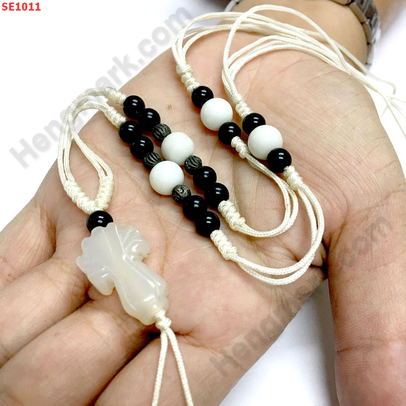 SE1011 สร้อยคอลูกปัด ร้อยจี้ได้ ราคา 199 บาท http://hengmark.com/view_product/SE1011.htm