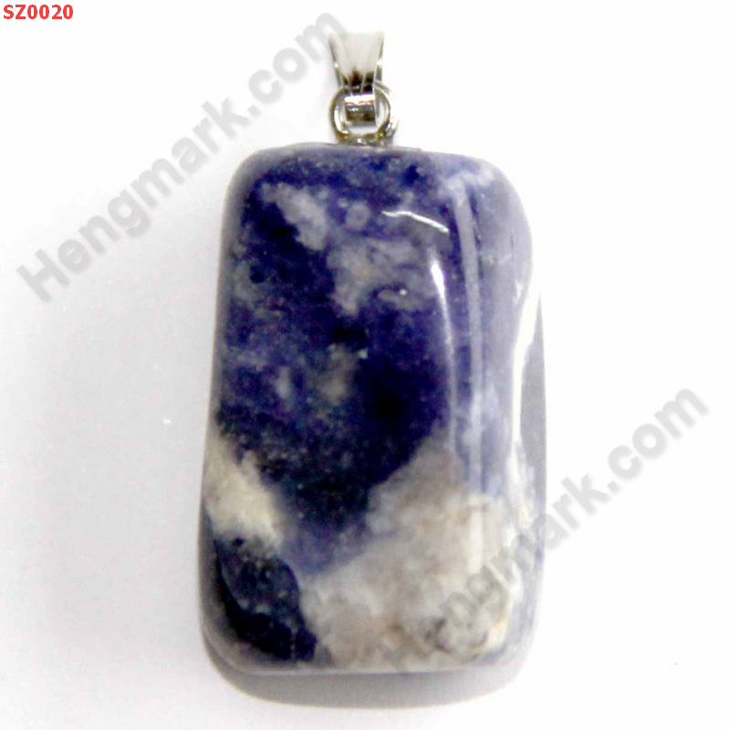 SZ0020 จี้หินธรรมชาติ โซดาไล้ท์ ราคา 99 บาท http://hengmark.com/view_product/SZ0020.htm