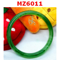 MZ6011 : กำไลหิน สีเขียวเข้ม