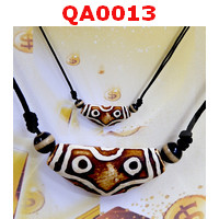 QA0013 : สร้อยคอหินทิเบต ลาย 7 ตา