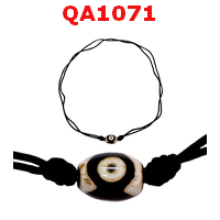 สร้อยคอหินดีซีไอ ลาย 3 ตา สร้อยคอเชือกปรับขนาดได้
หินดีซีไอ 3 ตา เป็นหินแห่งความมั่งคั่ง 3 ตาเป็นสัญลักษณ์ 3 ประการของโชคลาภ ความสุข ความซื่อสัตย์และชีวิตที่ยืนยาว มีโชคลาภเข้ามาอย่างต่อเนื่อง
