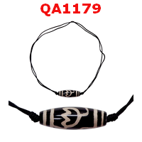QA1179 : สร้อยคอหินดีซีไอ  ลายดอกบัว
