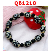 QB1218 : สร้อยข้อมือ DZI 3 ตา 9 เม็ด