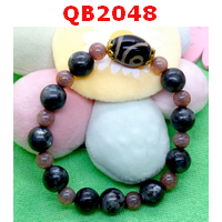 สร้อยข้อมือหินDZI 2 ตา สร้อยข้อมือหินDZI 2 ตา ร้อยกับหินเลปิโดไล้ท์ 
10มม. และ เกล็ดมังกร 7 มม.

2 ตา ช่วยให้คนโสดมีโชคด้านความรัก ช่วยให้ชีวิตการแต่งงานยั่งยืนมั่นคง ช่วยให้ผู้ที่ทะเลาะกันกลับมาคืนดีกัน