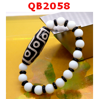 QB2058 : สร้อยข้อมือหินDZI 9 ตา